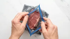 È sicuro riutilizzare i sacchetti con chiusura a zip? Ecco cosa dicono gli esperti