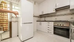 Dite addio alla collocazione tradizionale del frigorifero: c’è una soluzione più estetica e pratica